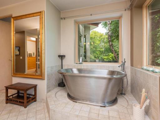 1300 Deerwood Drive, Saint Paul, MN 55123