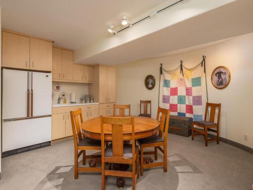 1300 Deerwood Drive, Saint Paul, MN 55123
