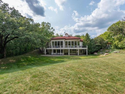 1300 Deerwood Drive, Saint Paul, MN 55123
