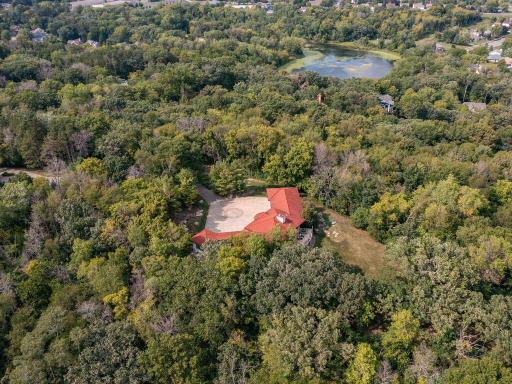 1300 Deerwood Drive, Saint Paul, MN 55123