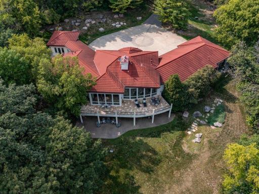 1300 Deerwood Drive, Saint Paul, MN 55123