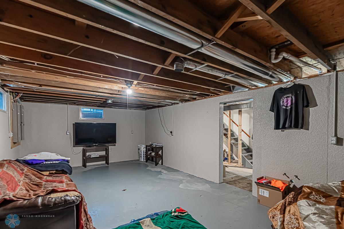 1020 19th St N, Moorhead, MN 56560-13.jpg