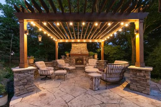 11343 Entrevaux Drive, Eden Prairie, MN 55347