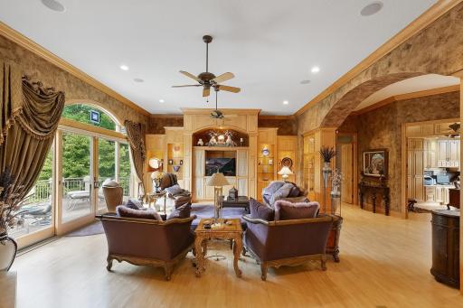11343 Entrevaux Drive, Eden Prairie, MN 55347