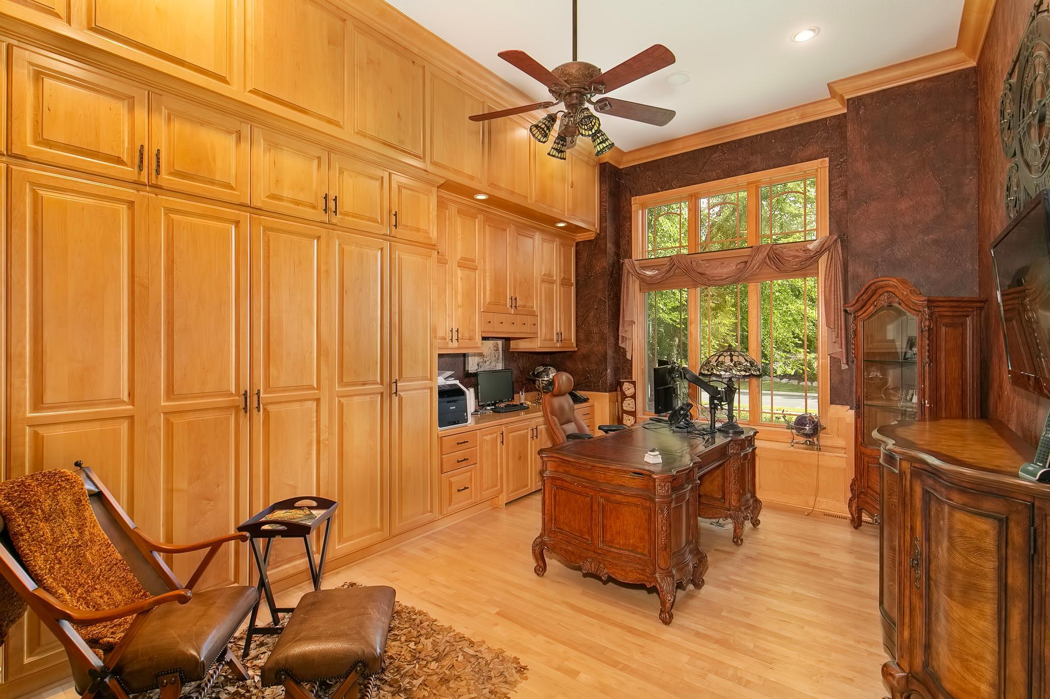 Main floor office/den w/Murphy bed - great for additional bedroom or nursery/play room