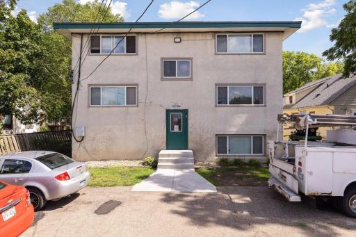 3226 Minnehaha Avenue S, Minneapolis, MN 55406