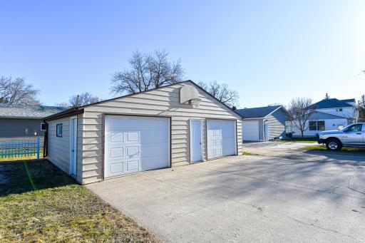 514 Saint Paul Avenue S, Thief River Falls, MN 56701