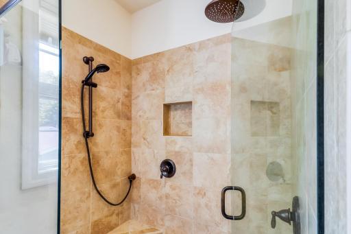 Primary Bathroom1_4.jpg