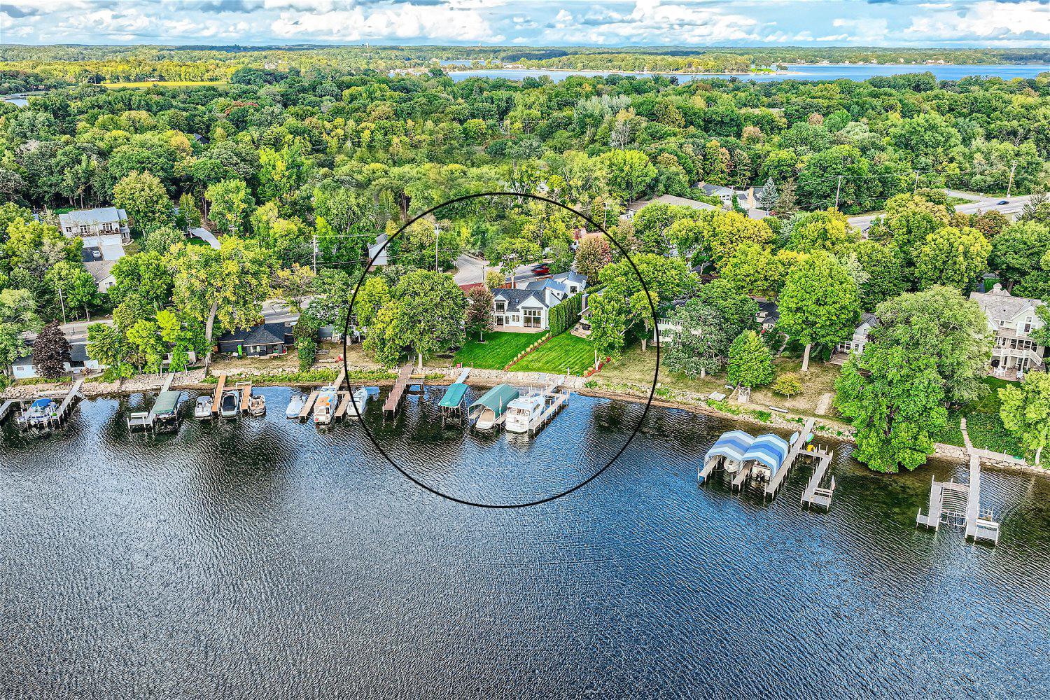 One-of-a-kind lakehouse sits on Spring Park Bay!