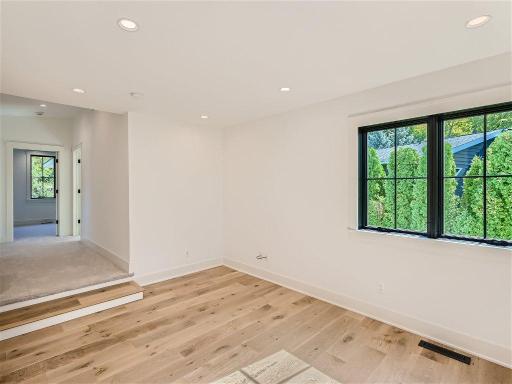 2nd Floor Landing