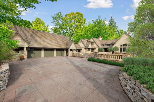 5860 Maple Forest, Minnetrista, MN 55364