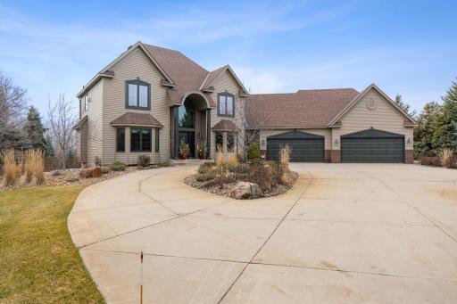 19306 Towering Oaks Trail, Prior Lake, MN 55372