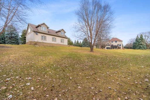 19306 Towering Oaks Trail, Prior Lake, MN 55372