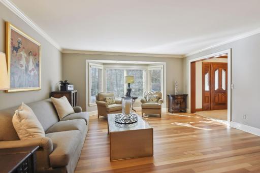 6204 Fox Meadow Lane, Edina, MN 55436