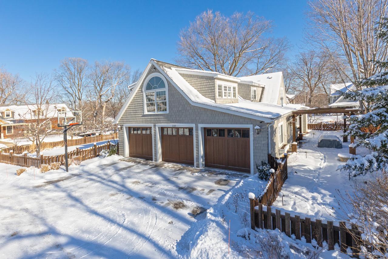 Three Car Heated Garage