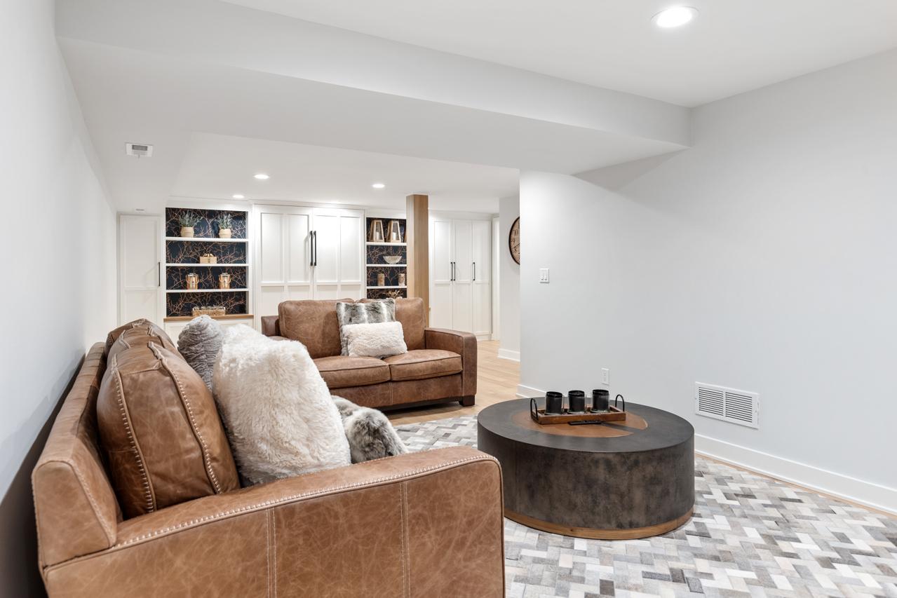 Murphy Bed for Guests