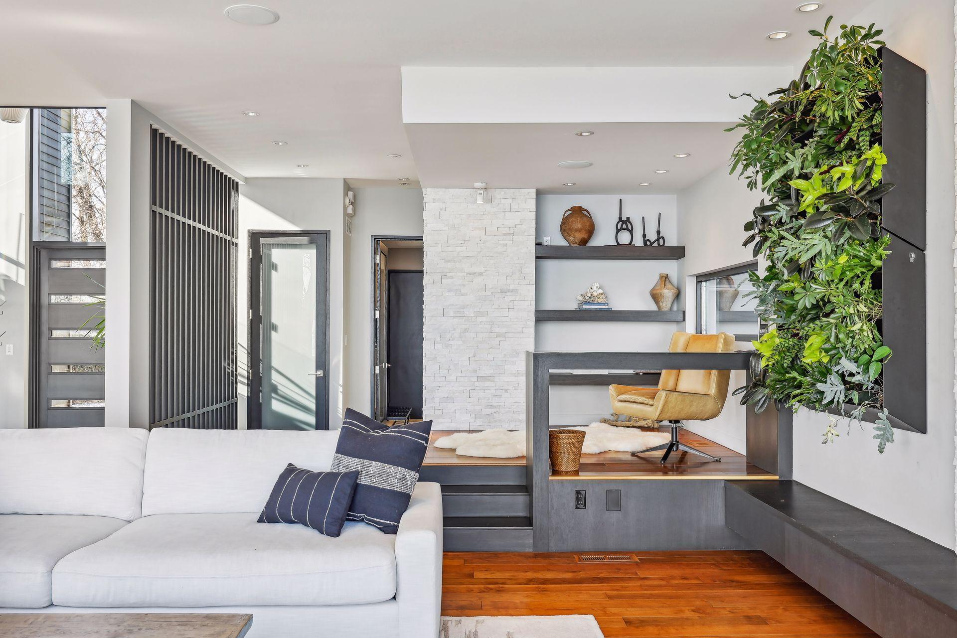 Den is Open-Working at home is enhanced