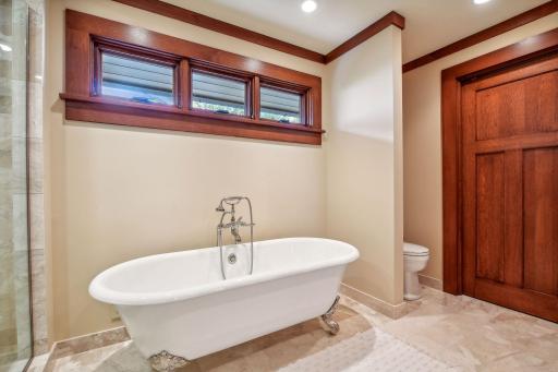 3165 Priest Lane, Mound, MN 55364