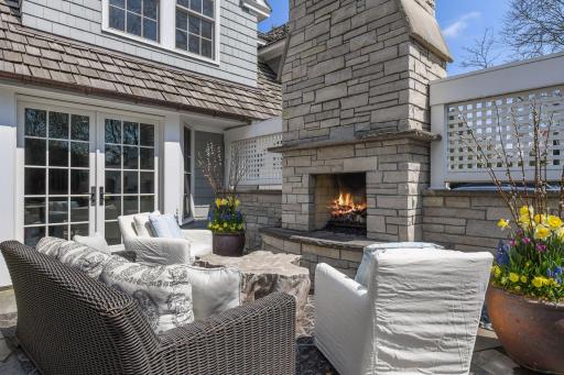 4621 Edina Boulevard, Edina, MN 55424