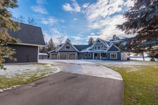 1321 Sun Valley Drive, Brainerd, MN 56401