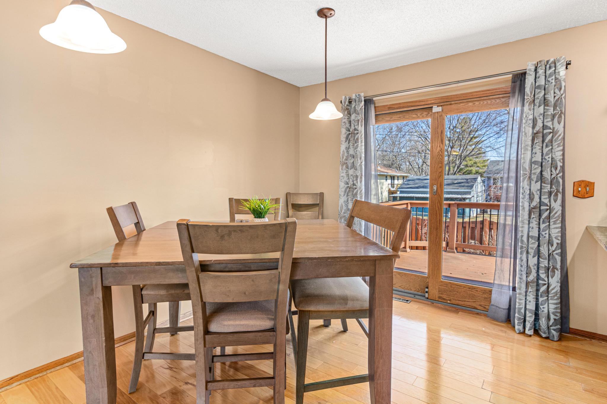 7238 Dallas Road-10.jpg