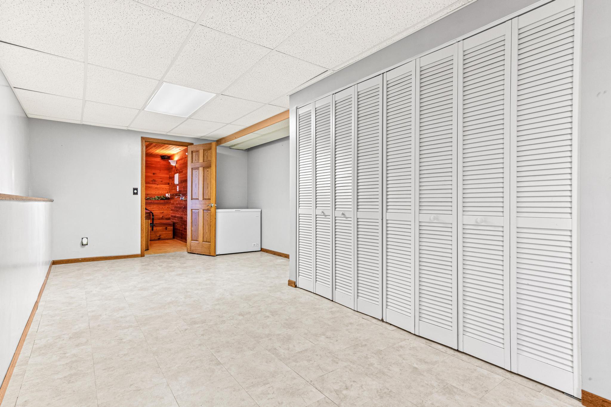 7238 Dallas Road-19.jpg