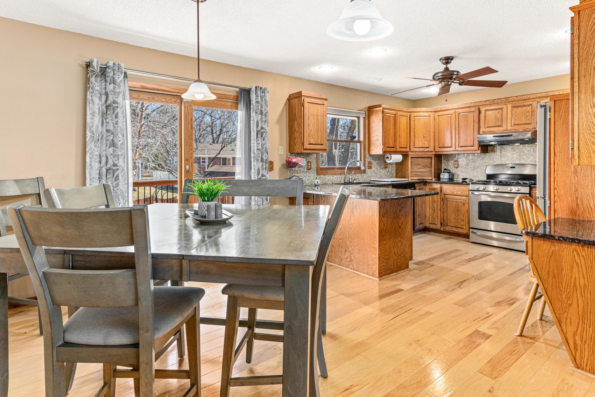 7238 Dallas Road-8.jpg