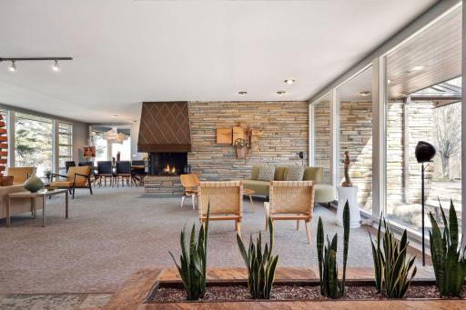 25 Lawn Terrace, Golden Valley, MN 55416