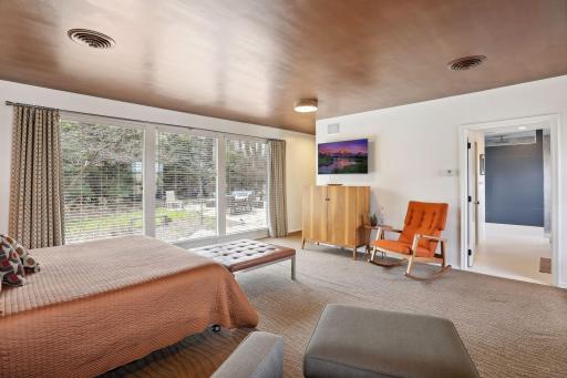 25 Lawn Terrace, Golden Valley, MN 55416