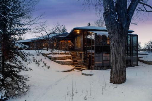 25 Lawn Terrace, Golden Valley, MN 55416