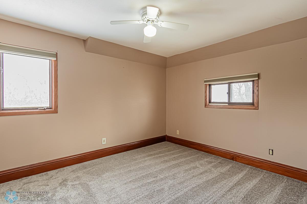 9448 120 Avenue S, Sabin, MN 56580-17.jpg