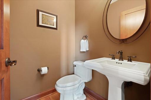 7475 Farmhill Drive, Minnetrista, MN 55364