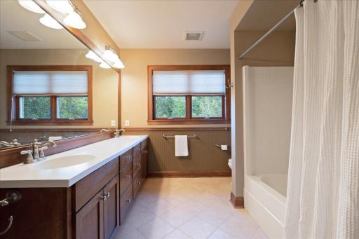 7475 Farmhill Drive, Minnetrista, MN 55364