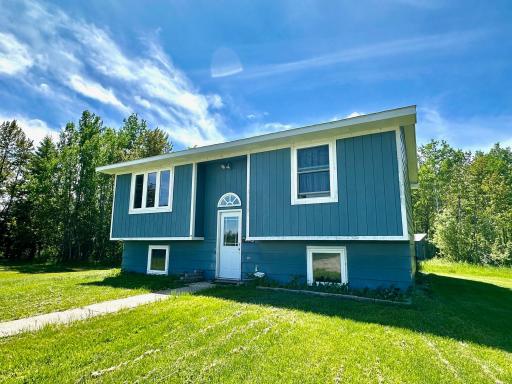 Photo for 40251 State Highway 313, Warroad, MN 56763 - Listing #6490990 40251 State Highway 313, Warroad, MN 56763