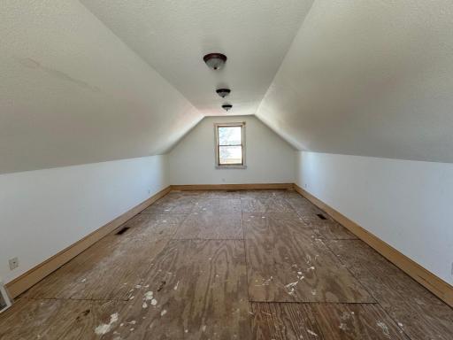 22702 Hamburg Avenue, Lakeville, MN 55044