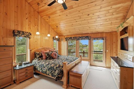 2713 Burntside Lake NE, Ely, MN 55731