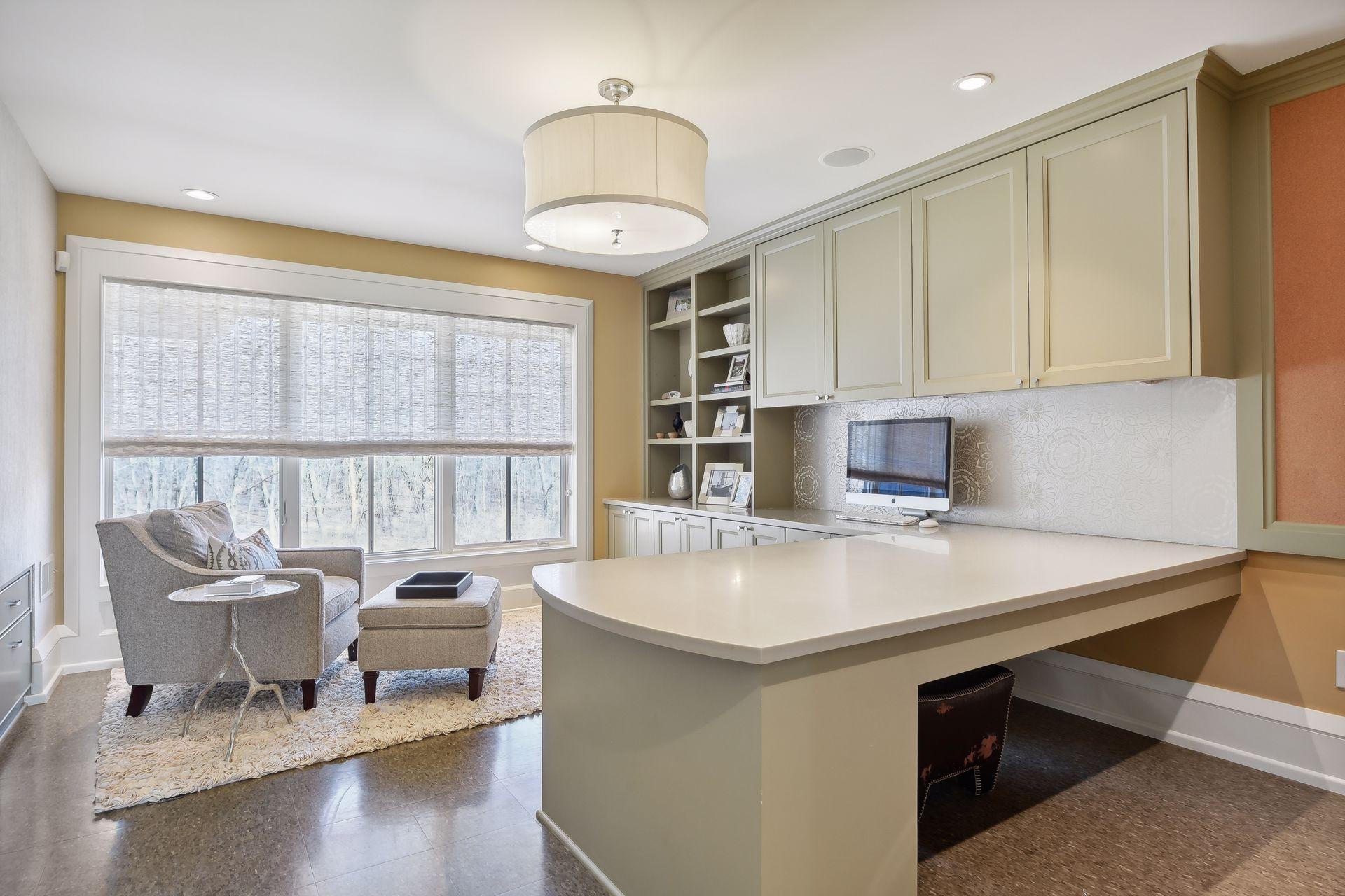 2nd office laundry off primary suite