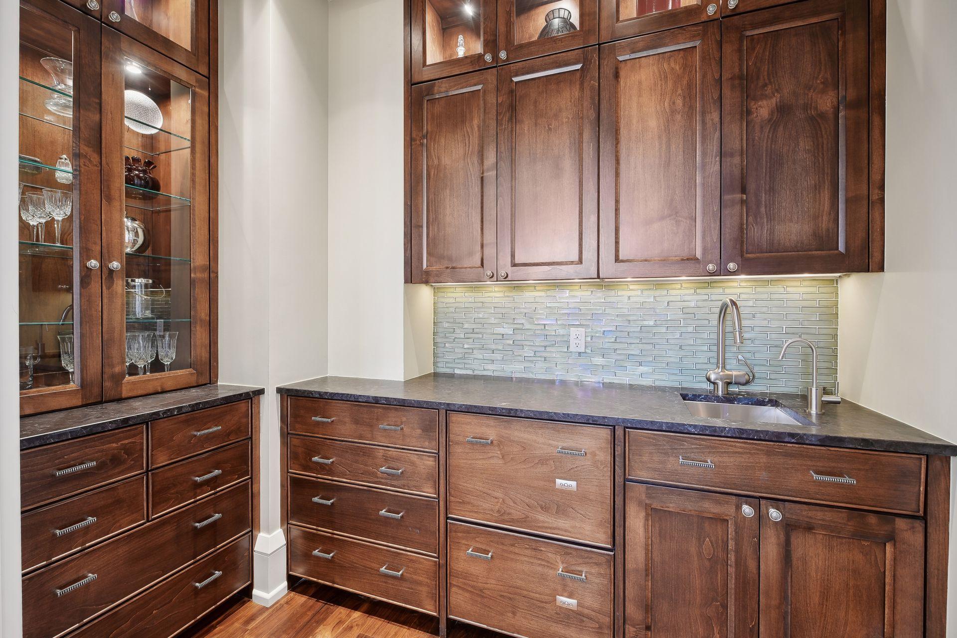 Dining room prep area, dishwasher