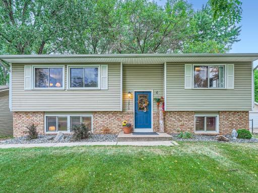 12910 Deerwood Lane N, Dayton, MN 55327