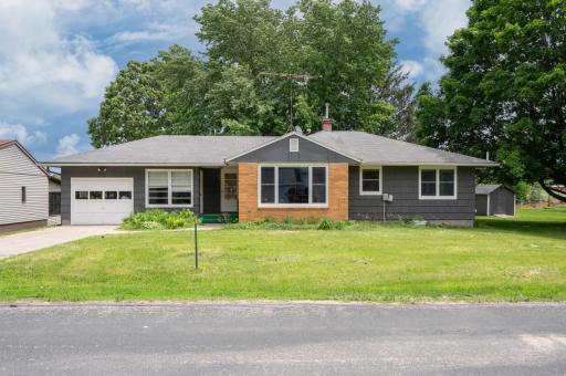 360 4th Avenue NE, Mazeppa, MN 55956