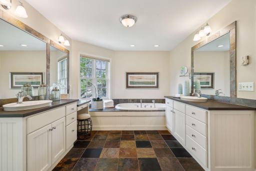 5036 Juanita Avenue, Edina, MN 55424