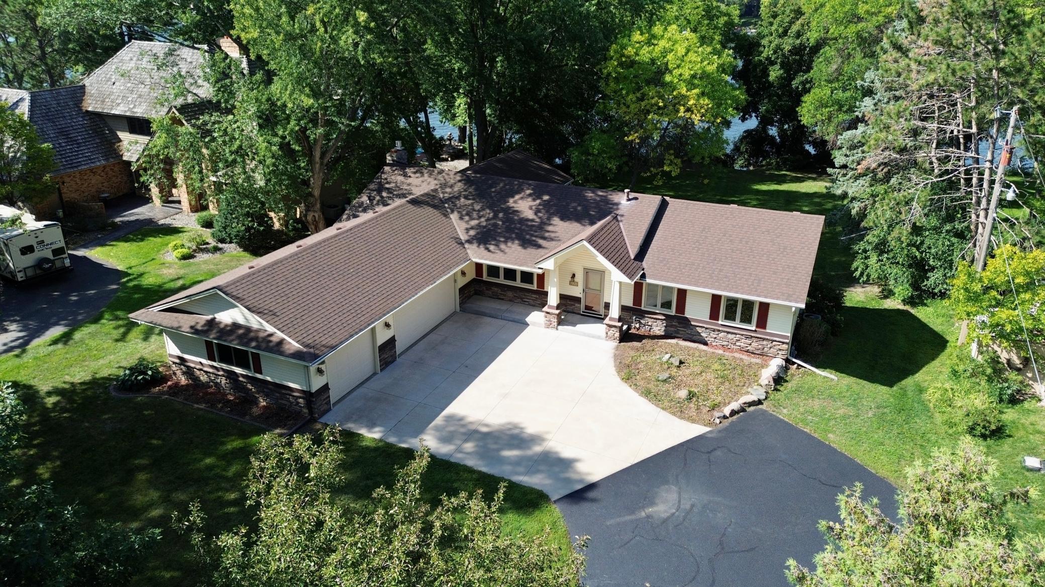 Photo for 10820 Mississippi Boulevard NW, Coon Rapids, MN 55433 - Listing #6491672 massive rambler one level forever living