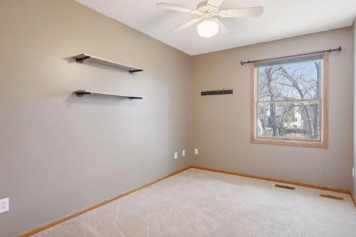 7113 47th Street Court N, Oakdale, MN 55128