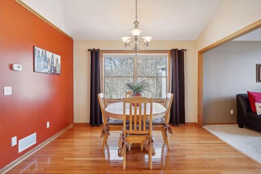 7113 47th Street Court N, Oakdale, MN 55128