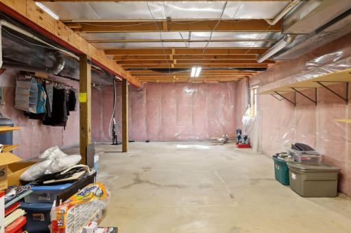 7113 47th Street Court N, Oakdale, MN 55128