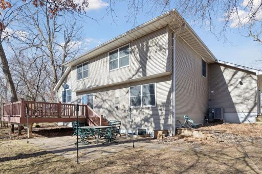 7113 47th Street Court N, Oakdale, MN 55128