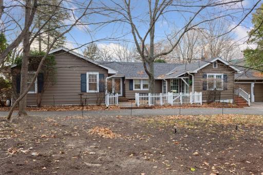 27940 Smithtown Road, Excelsior, MN 55331
