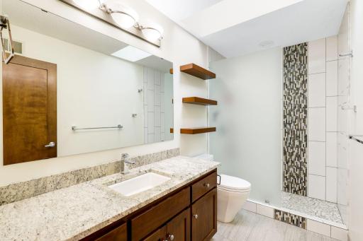 87-web-or-mls-4690 Neal Avenue N, Baytown Twp-32.jpg
