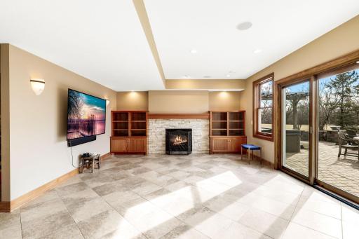 105-web-or-mls-4690 Neal Avenue N, Baytown Twp-50.jpg
