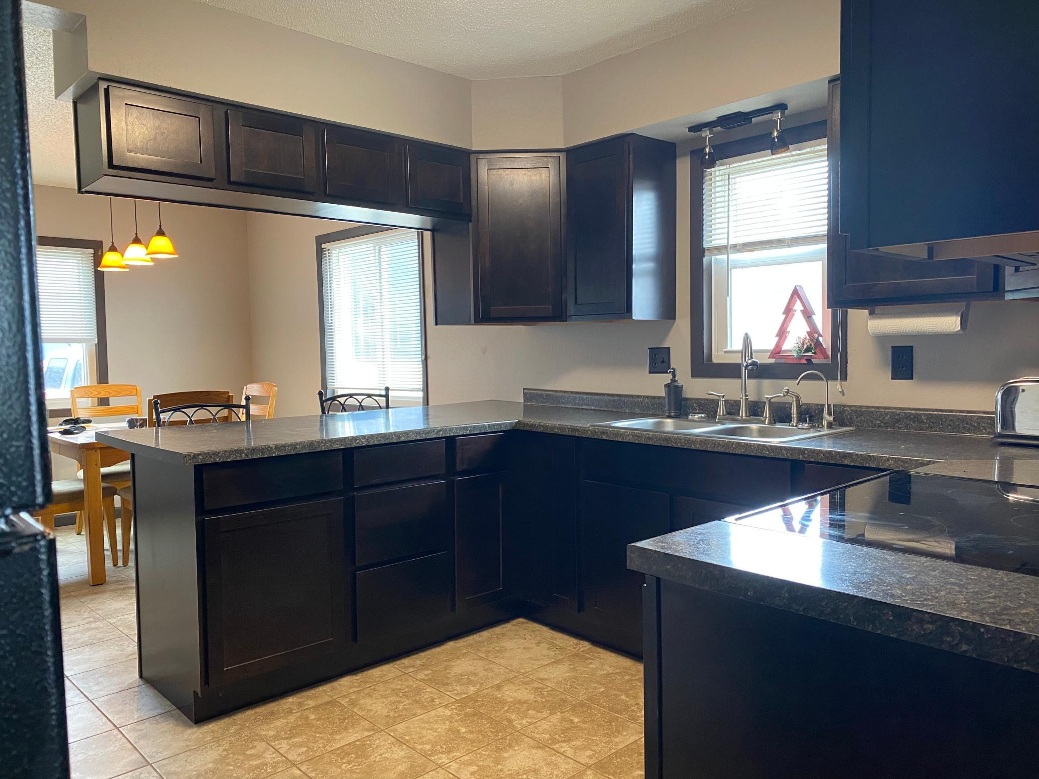 Kitchen Cont